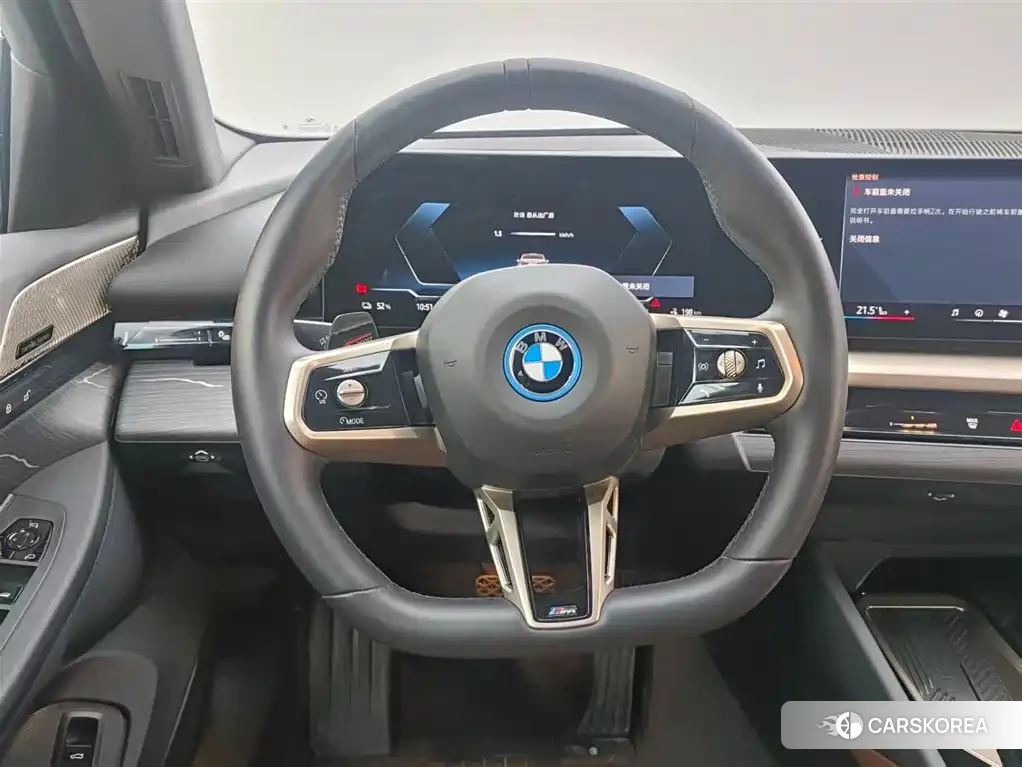 BMW i5 id 4576838 из Китая 17