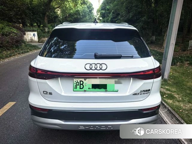 Audi Q5 e-tron id 4329205 из Китая 14