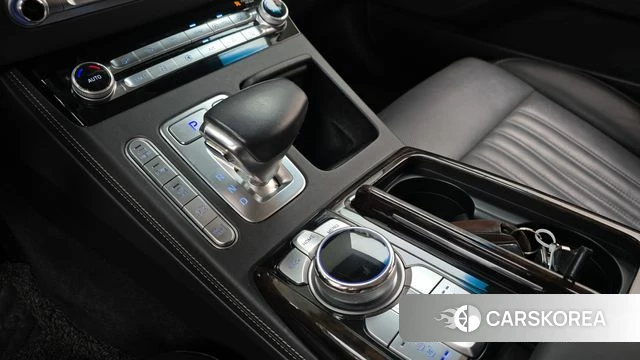 Genesis G90 id 4856255 из Кореи 19