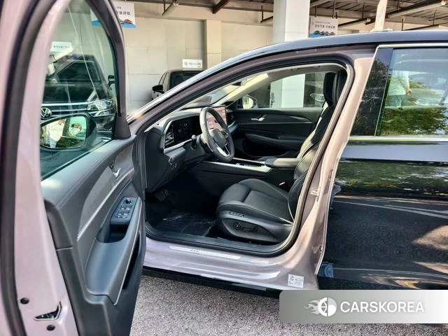 Volkswagen Passat id 4262087 из Китая 9