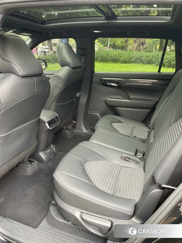 Toyota Crown Lufang id 4262457 из Китая 12