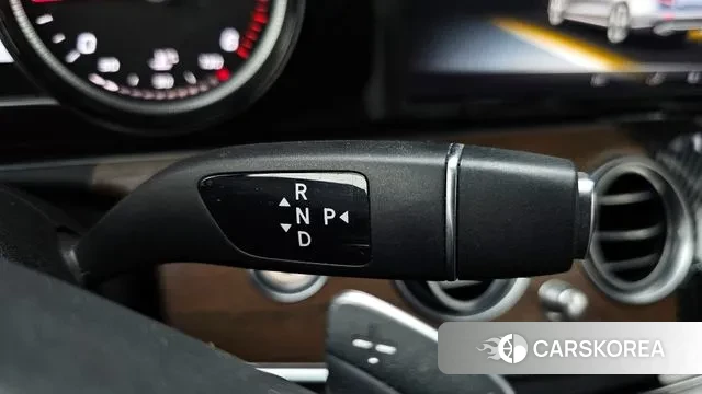 Mercedes-Benz E-Class W213 id 3687619 из Кореи 19