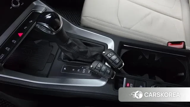 Audi Q3 (F3) id 3620610 из Кореи 19