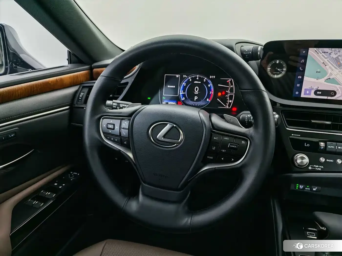 Lexus ES id 4515468 из Китая 20