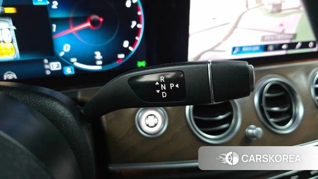 Mercedes-Benz E-Class W213 id 3904574 из Кореи 19