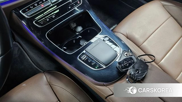 Mercedes-Benz E-Class W213 id 3910991 из Кореи 19