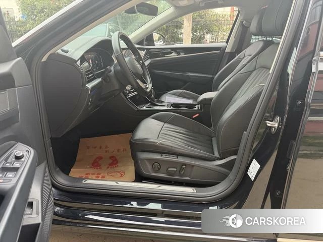 Volkswagen Passat id 4359154 из Китая 18