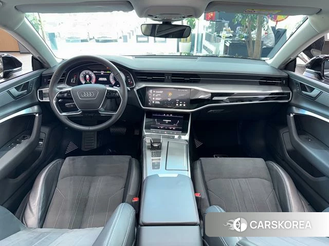 Audi A7L id 4215105 из Китая 13