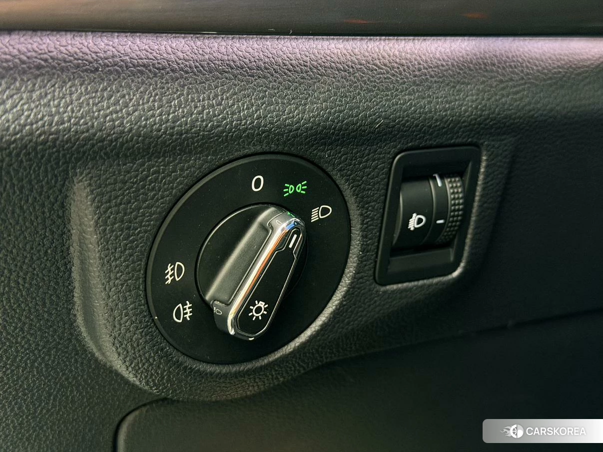 Volkswagen Bora id 4440736 из Китая 22