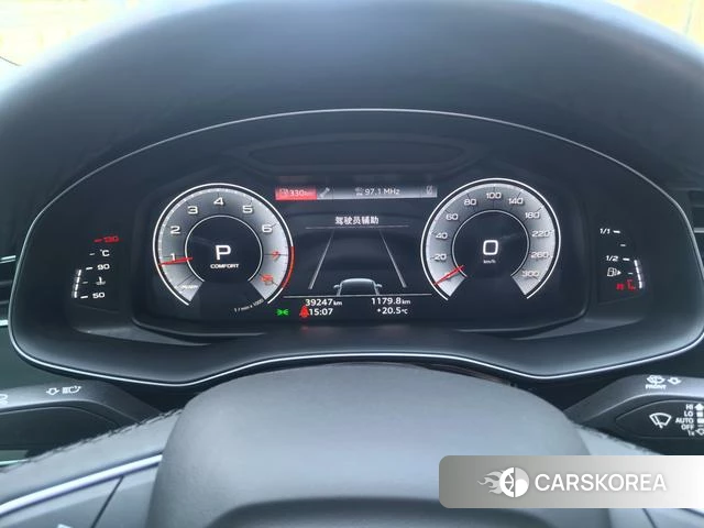 Audi Q7 id 4259392 из Китая 18