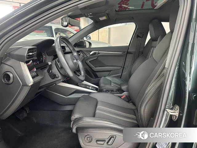 Audi A3 id 4335718 из Китая 12