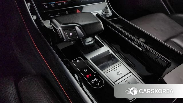 Audi A8 (D5) id 4580505 из Кореи 19