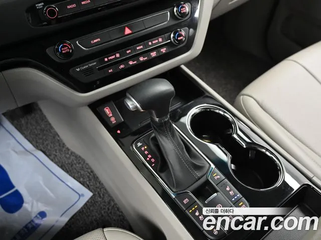 Kia The New Carnival id 2831356 из Кореи 18