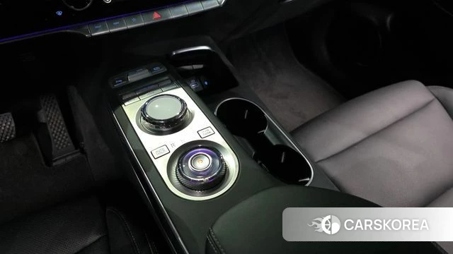 Genesis GV70 id 4444895 из Кореи 31