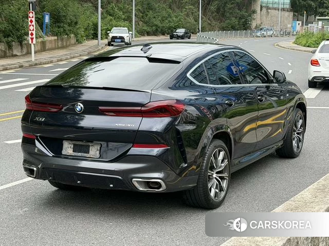 BMW X6 id 4341547 из Китая 9
