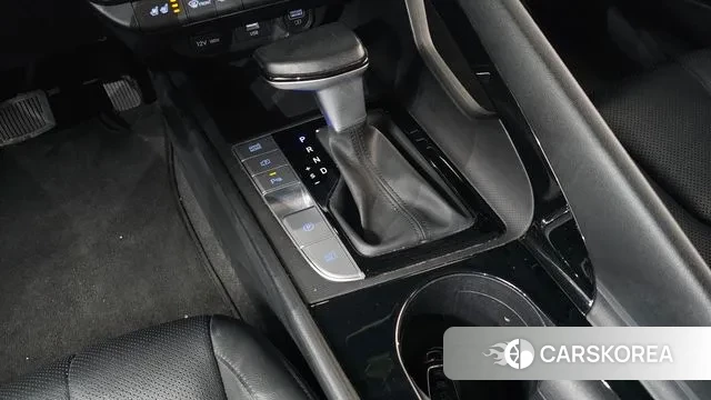 Hyundai Avante Hybrid (CN7) id 3289921 из Кореи 19