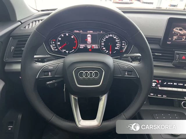 Audi Q5L id 4333386 из Китая 17
