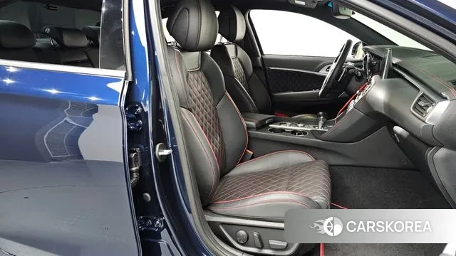 Genesis G70 id 3259053 из Кореи 19