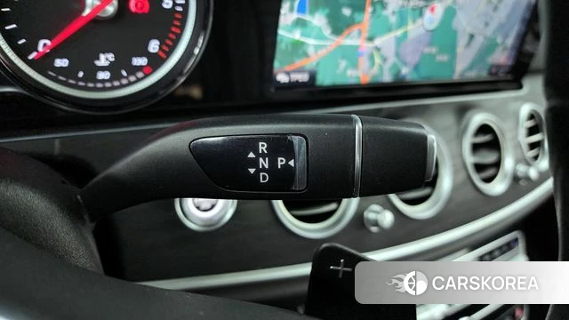 Mercedes-Benz E-Class W213 id 4371769 из Кореи 31