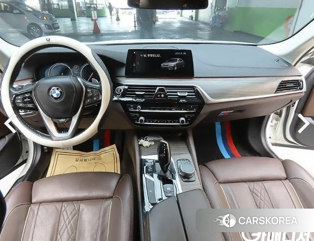 BMW 5 Series (G30) id 4485865 из Кореи 19