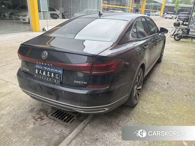 Volkswagen Passat id 4290282 из Китая 10