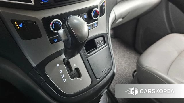 Hyundai The New Grand Starex id 3808425 из Кореи 19