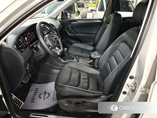 Volkswagen Tiguan L id 4300928 из Китая 16