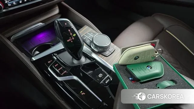 BMW 5 Series (G30) id 3560887 из Кореи 19