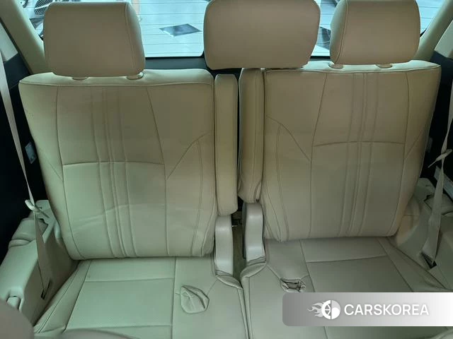 Toyota Elfa id 4274432 из Китая 20