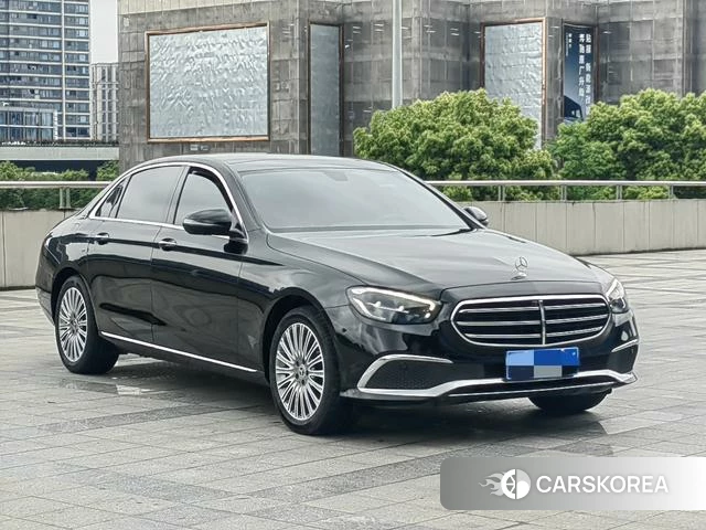 Mercedes-Benz E-class id 4277617 из Китая 16