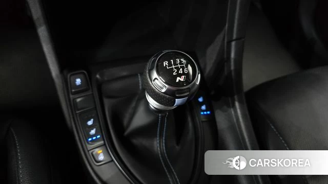 Hyundai Veloster (JS) id 4551760 из Кореи 29