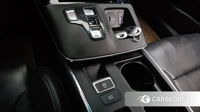 Hyundai The New Grandeur IG id 3758840 из Кореи 19