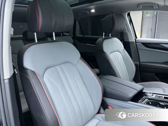 Volkswagen Tourang id 4213120 из Китая 31