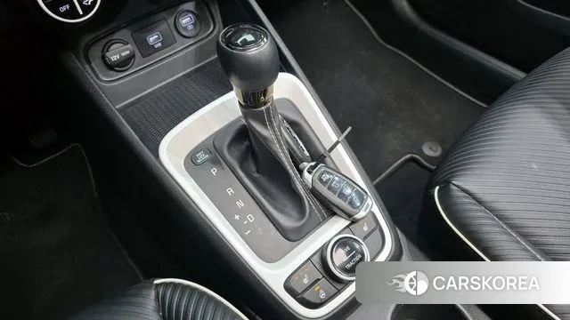 Hyundai Venue id 2961283 из Кореи 19