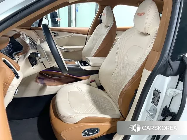 Aston Martin DBX id 3722564 из Кореи 17