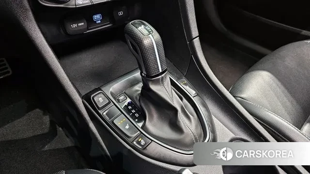 Hyundai Veloster (JS) id 3691359 из Кореи 19