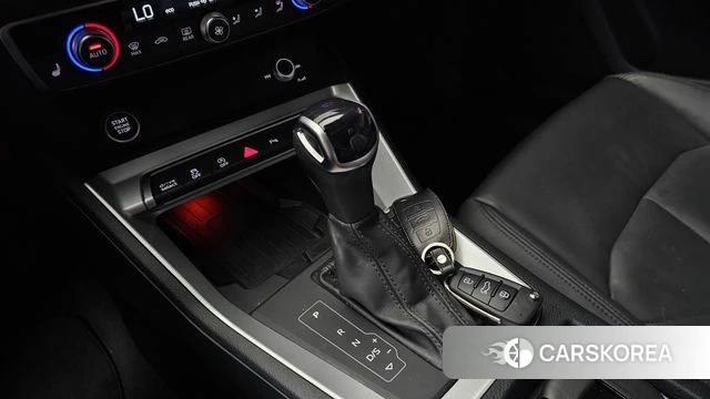 Audi Q3 (F3) id 4650079 из Кореи 24
