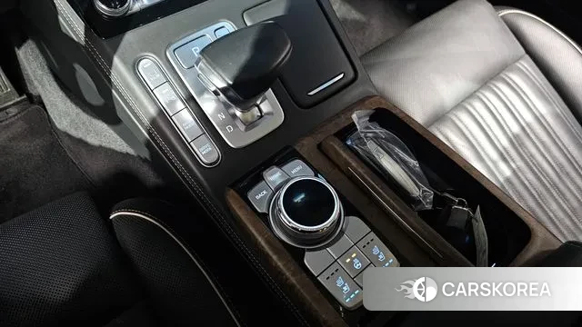 Genesis G90 id 3499657 из Кореи 19