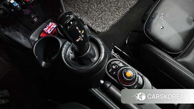 Mini Cooper id 3910998 из Кореи 19