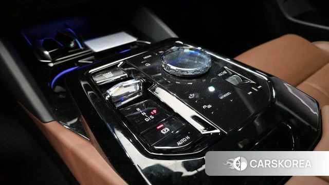 BMW 5 Series (G60) id 3891296 из Кореи 19