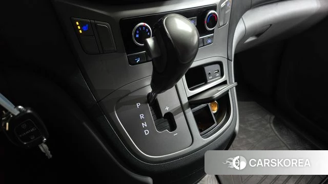 Hyundai The New Grand Starex id 4390423 из Кореи 19