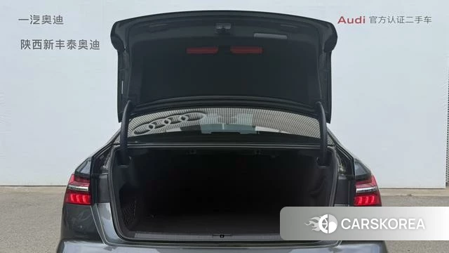 Audi A6L id 4210606 из Китая 11