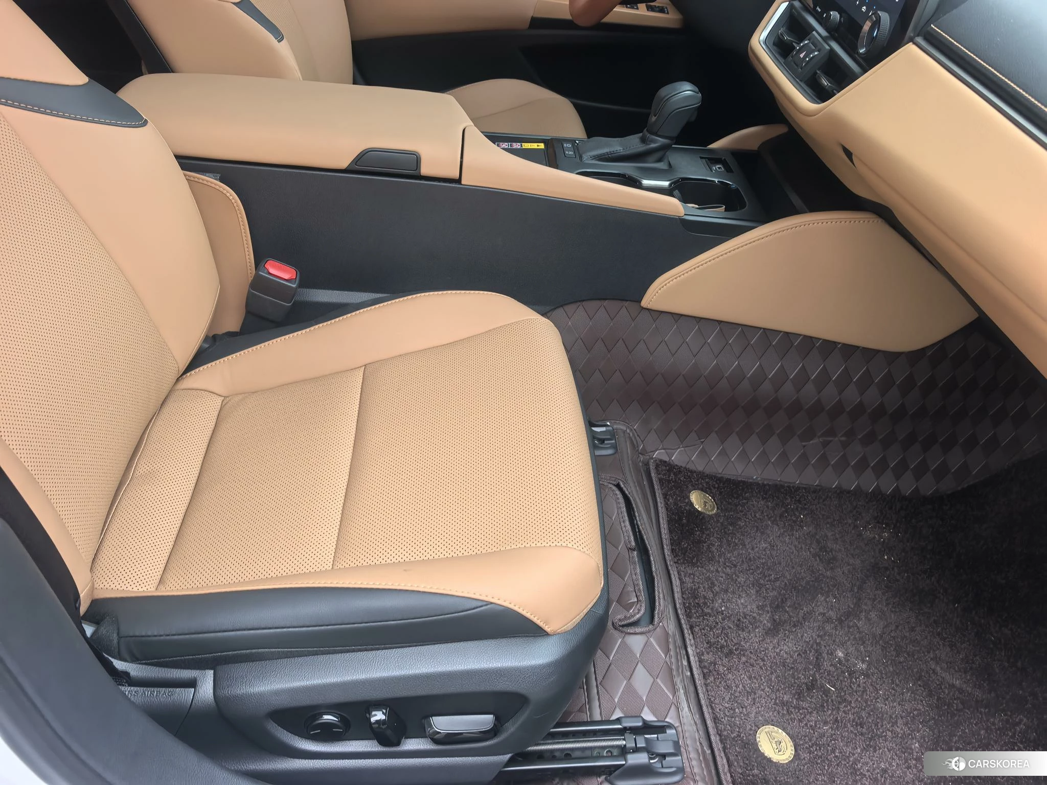 Lexus ES id 4468000 из Китая 21