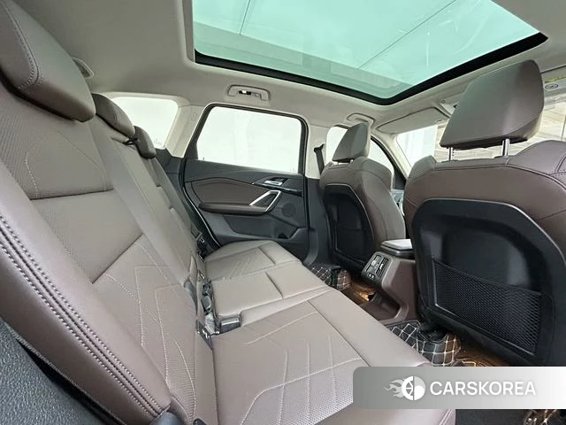 BMW X1 id 4291086 из Китая 20