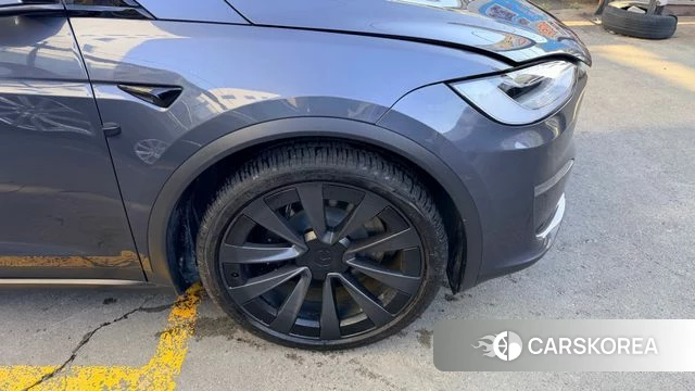 Tesla Model X id 3920913 из Кореи 17