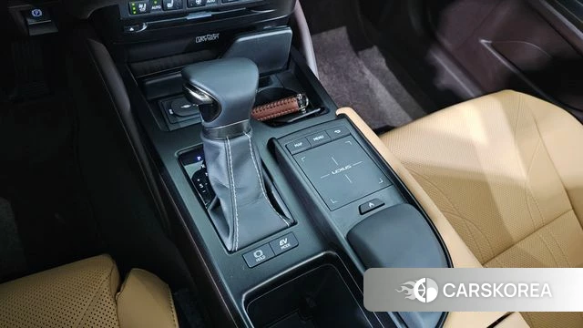 Lexus ES300h 7th generation id 4435512 из Кореи 19