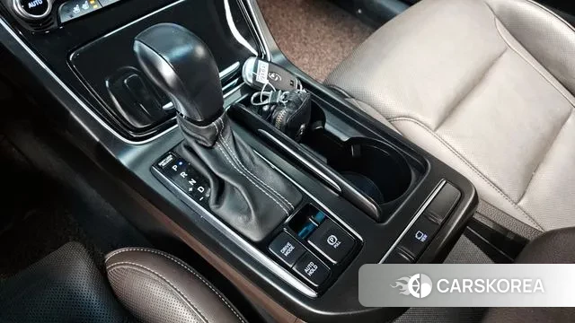 Hyundai Grandeur IG Hybrid id 3356923 из Кореи 19