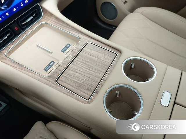 AITO Ask the world M8 id 4182627 из Китая 21