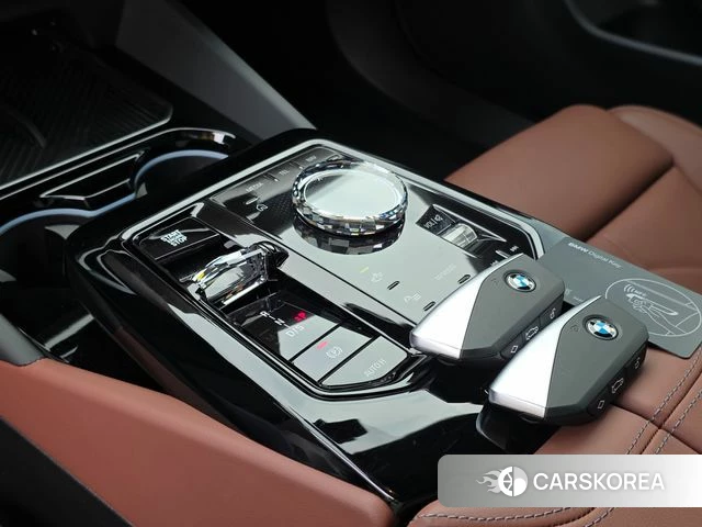 BMW 5 Series (G60) id 4599862 из Кореи 19