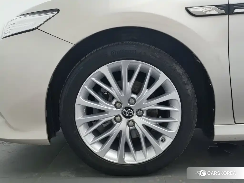Toyota Camry id 4679955 из Китая 23